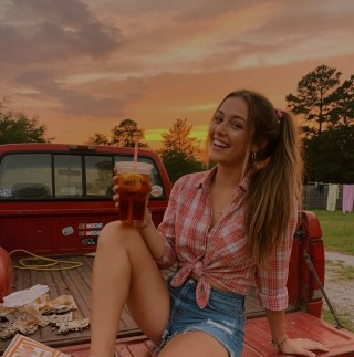 Warm moment — Pickup tailgate sunset with sweet tea and country heat.
